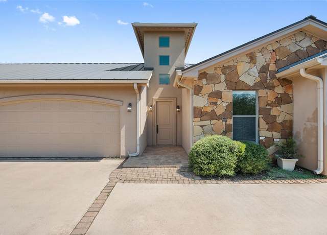 Property at 129 Hi Vly Unit B, Horseshoe Bay, TX 78657, 3 beds, 2 baths