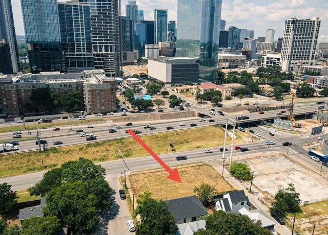 Property at 900 & 806 Willow St, Austin, TX 78702