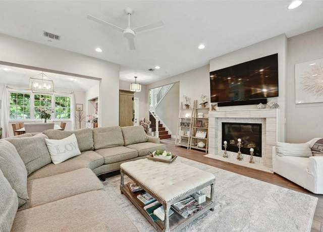 Property at 3400 Oakmont Blvd, Austin, TX 78703, 5 beds, 5 baths