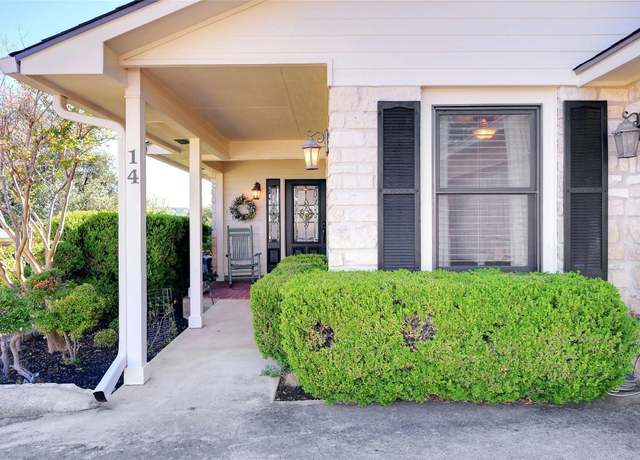 Property at 14 Par View Dr, Wimberley, TX 78676, 3 beds, 2 baths