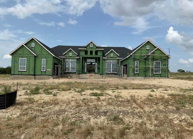Property at 1404 Paxton Ln, Georgetown, TX 78633, 4 beds, 4.5 baths