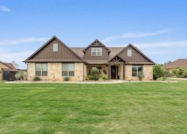 Property at 413 Creekside Dr, Salado, TX 76571, 4 beds, 3.5 baths