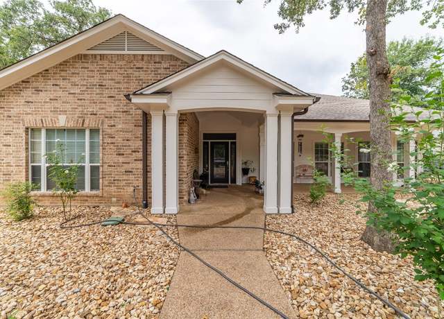 Property at 2600 Fm 2095, Cameron, TX 76520, 3 beds, 2 baths