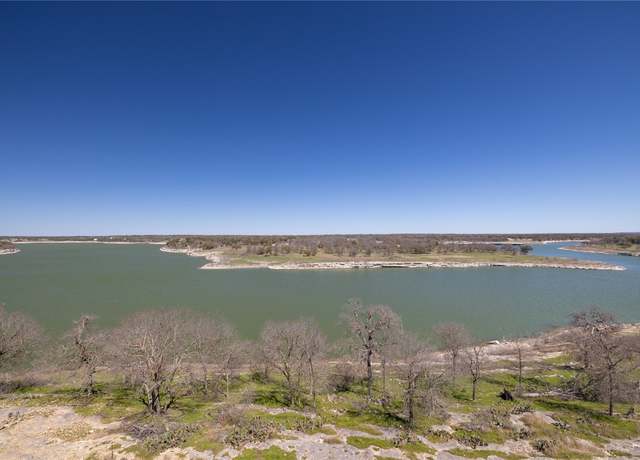 Property at 130 Sobrante Rd #309, Belton, TX 76513, 3 beds, 2.5 baths