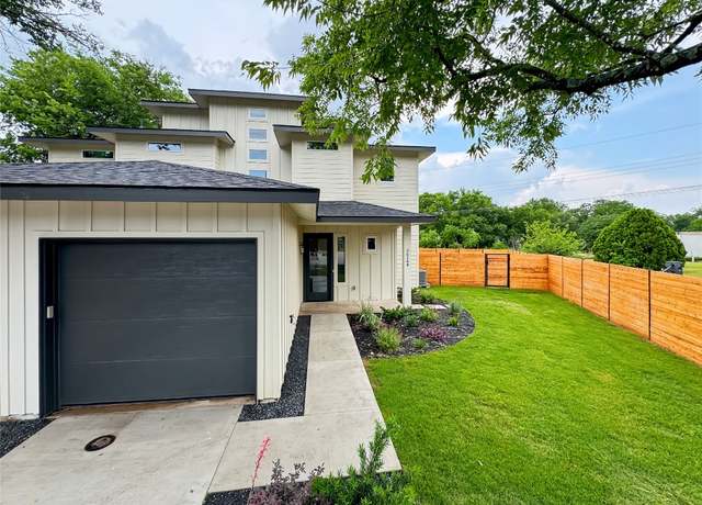Property at 3614 Abbate Cir Unit B, Austin, TX 78721, 5 beds, 2.5 baths
