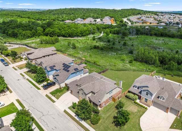 Property at 7207 Auburn Blaze Ln, Austin, TX 78744, 5 beds, 3 baths