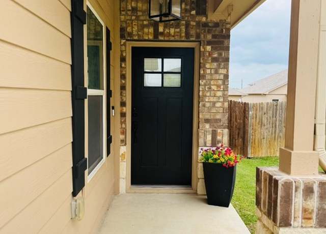Property at 1045 Gaelic Dr, Georgetown, TX 78626, 4 beds, 2 baths