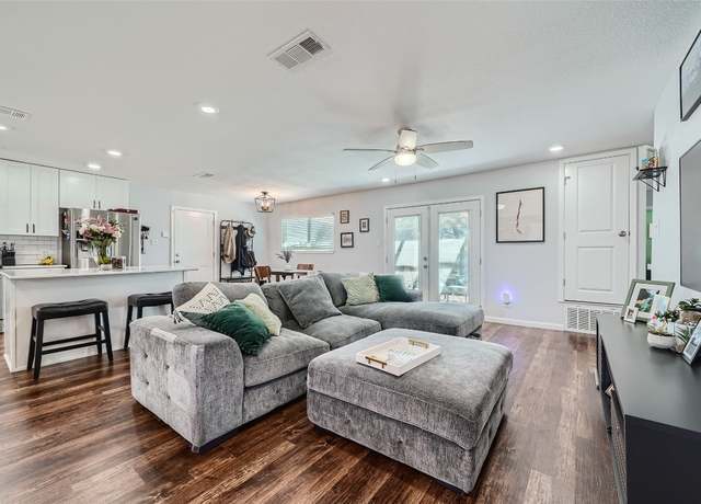 Property at 1509 E Main St, Round Rock, TX 78664, 3 beds, 2 baths