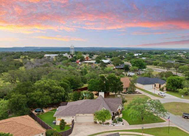 Property at 813 Lacey Oak Cir, Marble Falls, TX 78654, 3 beds, 2 baths