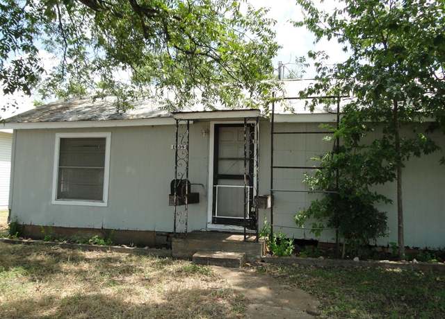 Property at 1308 Ford St, Llano, TX 78643, 2 beds, 1 bath