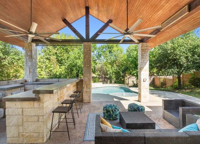 Property at 7820 Oteka Cv, Austin, TX 78735, 5 beds, 4 baths