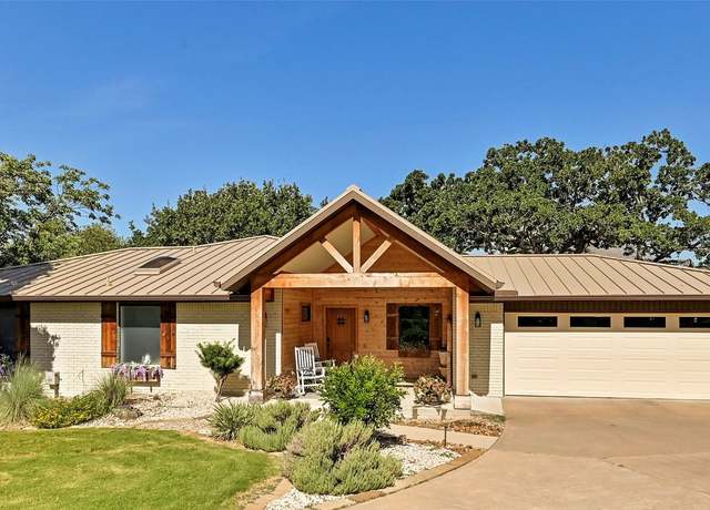 Property at 408 Sombrero, Horseshoe Bay, TX 78657, 2 beds, 2.5 baths