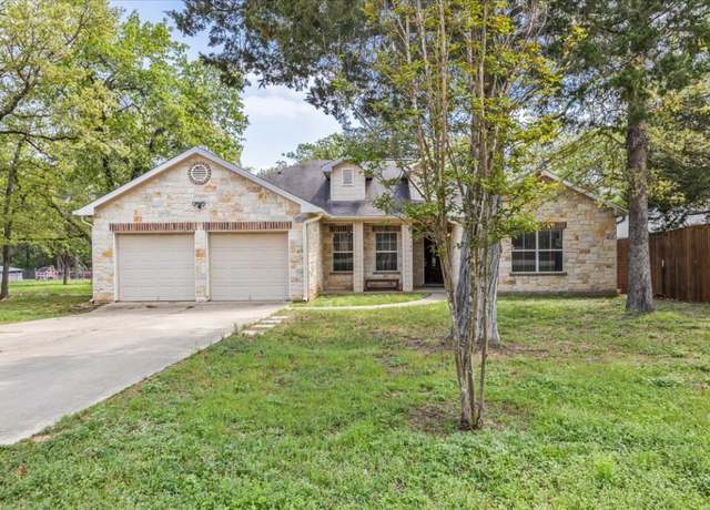 Property at 145 Moon Mist Dr, Bastrop, TX 78602, 4 beds, 2 baths