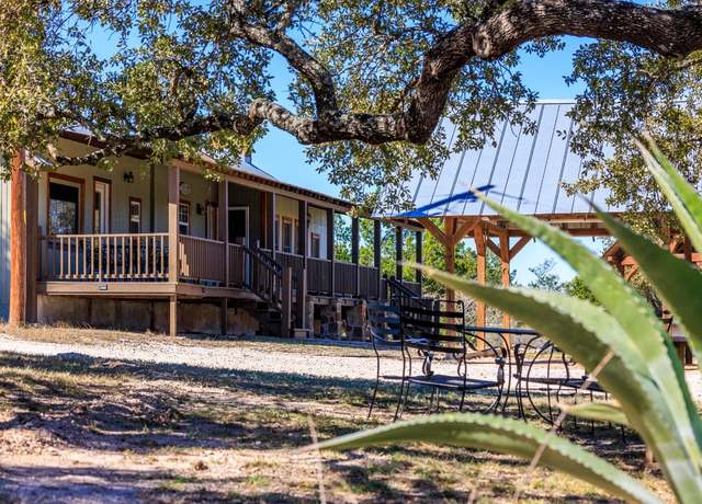 Property at 434 Gold Schaefer Rd, Fredericksburg, TX 78624, 3 beds, 2.5 baths