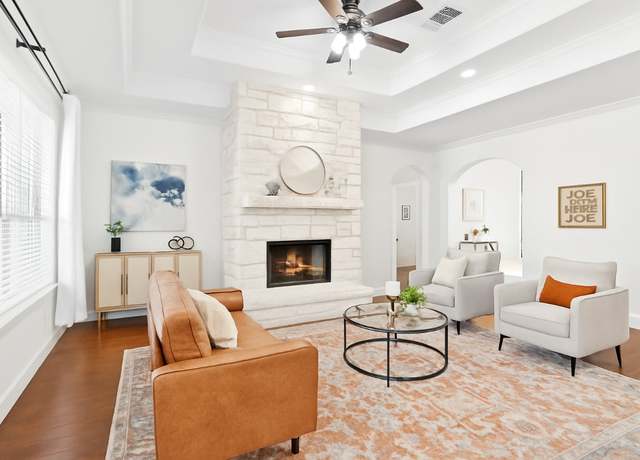 Property at 400 Chama Trce, Dripping Springs, TX 78620, 3 beds, 2.5 baths