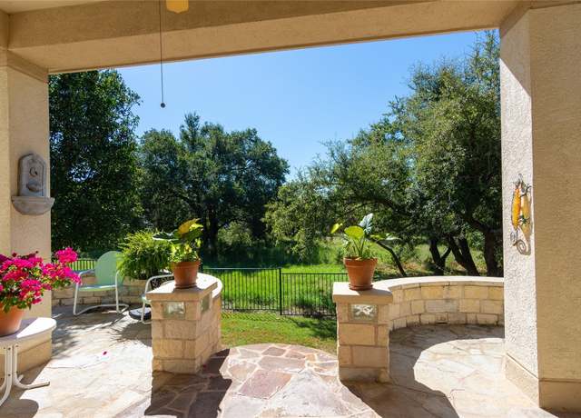 Property at 411 Palmetto Dr, Georgetown, TX 78633, 3 beds, 2 baths