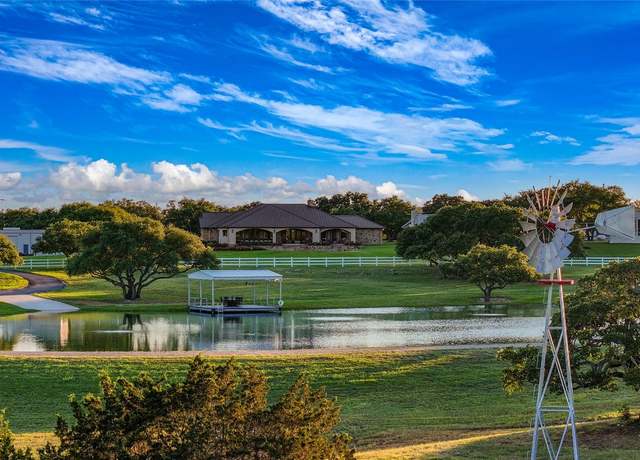 Property at 6233 Cr 340, Burnet, TX 78611, 6 beds, 6.5 baths