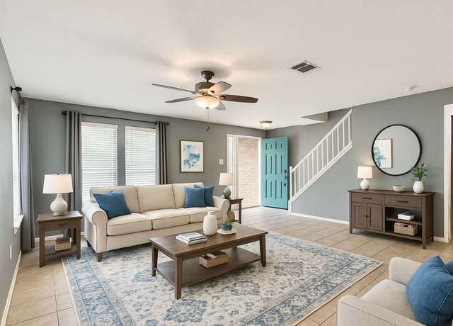 Property at 2204 Desco Dr, Austin, TX 78748, 4 beds, 2.5 baths