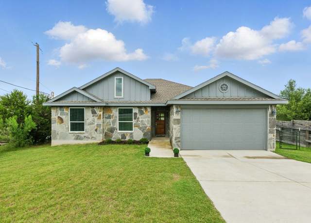 Property at 10605 Creekwood Cir, Dripping Springs, TX 78620, 3 beds, 2 baths
