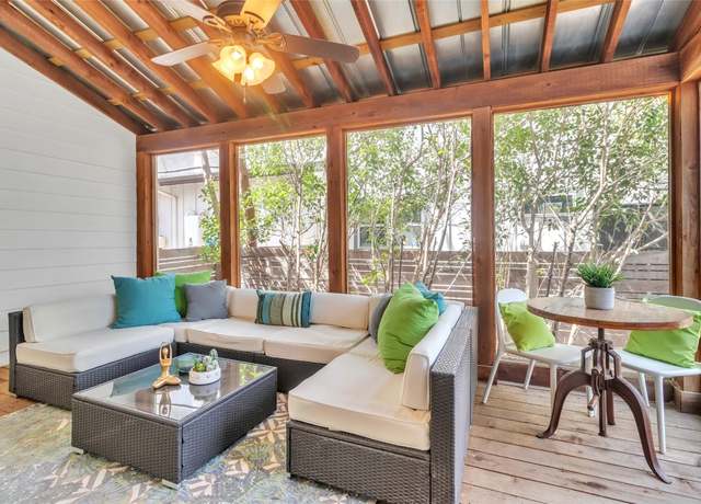 Property at 402 Irma Dr Unit B, Austin, TX 78752, 2 beds, 2.5 baths