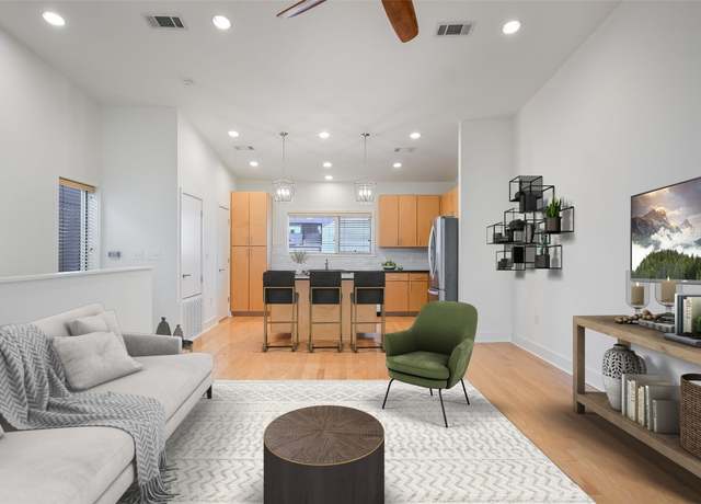 Property at 1702 S Lamar Blvd #22, Austin, TX 78704, 2 beds, 2.5 baths