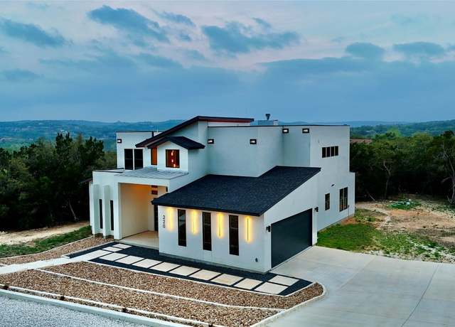 Property at 220 Sendera Way, Canyon Lake, TX 78133, 4 beds, 4 baths