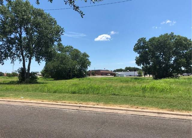 Property at 2.11 Acres Holly Springs Dr, Taylor, TX 76574