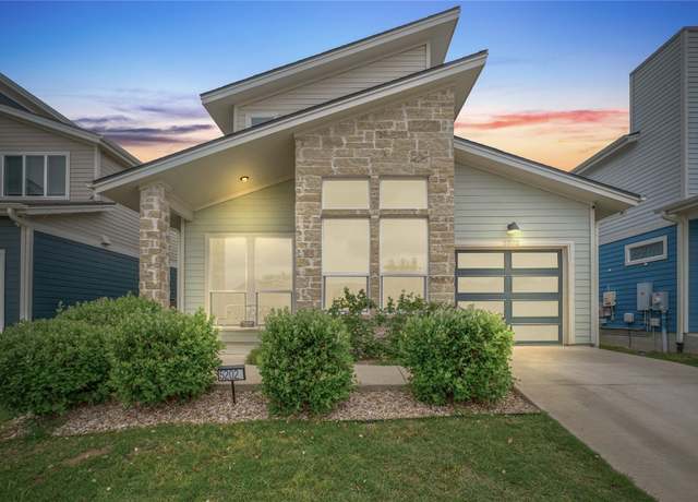 Property at 5202 Rob Scott St, Austin, TX 78721, 3 beds, 2.5 baths