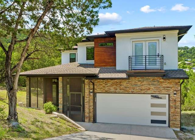 Property at 21102 Bluebonnet Cir, Lago Vista, TX 78645, 5 beds, 2.5 baths