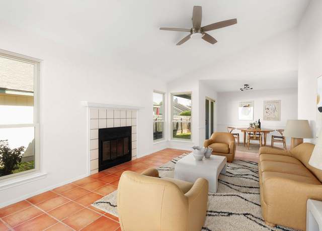 Property at 2302 Dowd Ln, Austin, TX 78728, 3 beds, 2 baths
