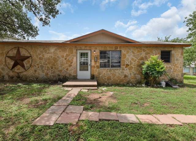 Property at 405 E Brier Ln, Burnet, TX 78611, 2 beds, 1 bath