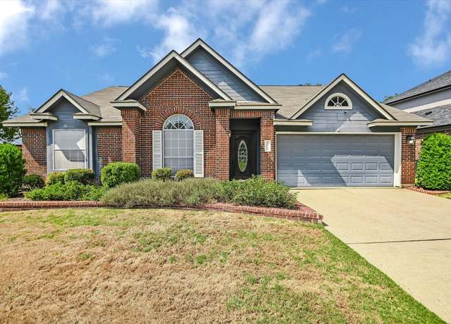 Property at 6816 Bancroft Woods Dr, Austin, TX 78729, 3 beds, 2 baths