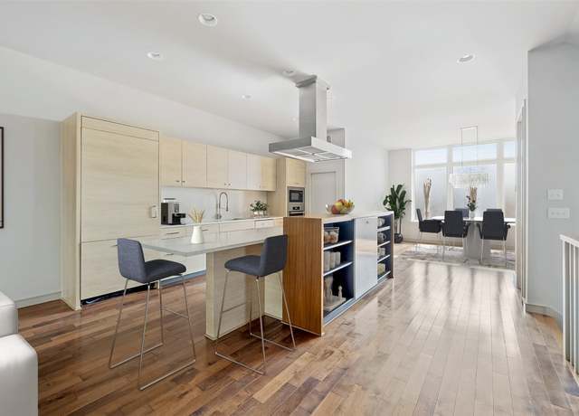 Property at 3507 Harmon Ave, Austin, TX 78705, 3 beds, 3.5 baths