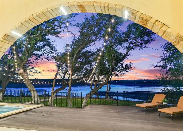 Property at 17017 S Ridge Ln, Austin, TX 78734, 4 beds, 4.5 baths
