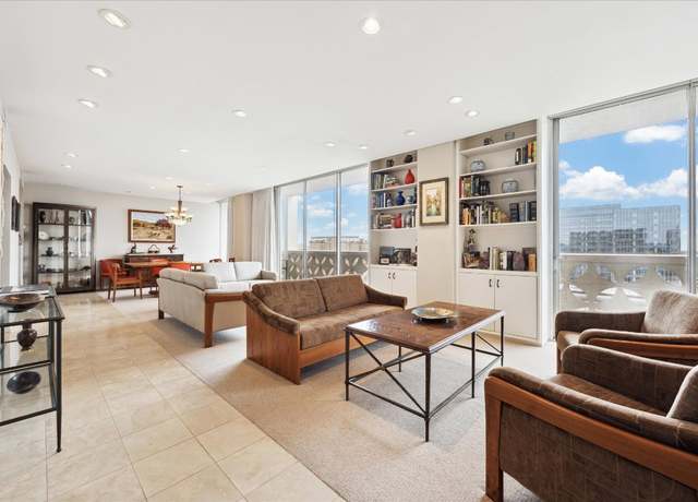 Property at 1801 Lavaca St Unit 9J, Austin, TX 78701, 2 beds, 2 baths