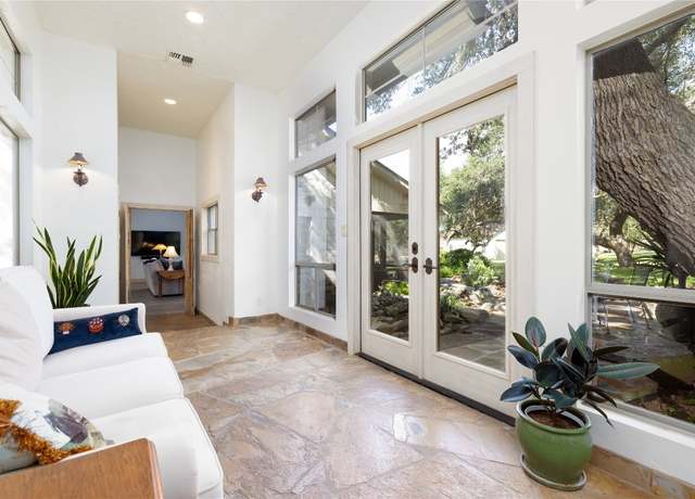 Property at 122 Woodland Rnch, Boerne, TX 78015, 5 beds, 4 baths