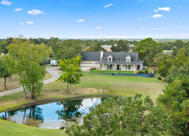 Property at 3275 Forest Hill East Dr, La Grange, TX 78945, 4 beds, 3 baths