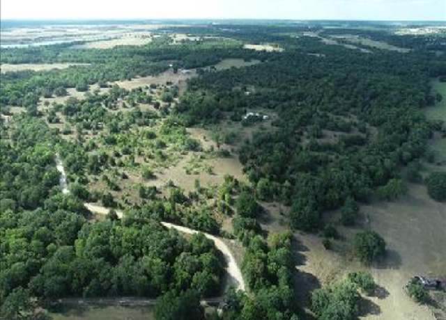 Property at 18019 County Road 302 Rd, Caldwell, TX 77836