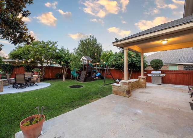 Property at 1108 Sunny Meadows Loop, Georgetown, TX 78626, 4 beds, 2.5 baths