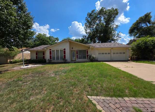 Property at 5427 Fairmont Cir, Austin, TX 78745, 3 beds, 2 baths