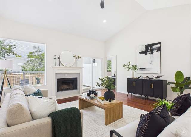 Property at 2209 Big Hollow Dr, Austin, TX 78728, 3 beds, 2 baths