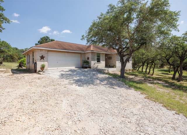 Property at 601 Valley Ridge Rd, Wimberley, TX 78676, 3 beds, 2 baths