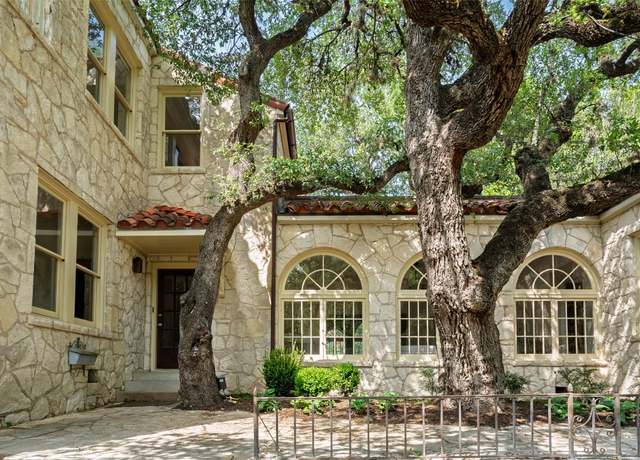 Property at 806 Rosedale Ter, Austin, TX 78704, 3 beds, 3 baths