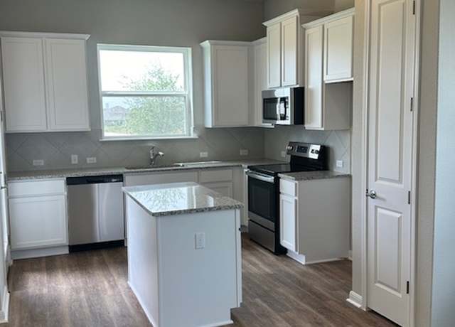 Property at 1015 Vista View Dr #101, Georgetown, TX 78626, 3 beds, 2.5 baths