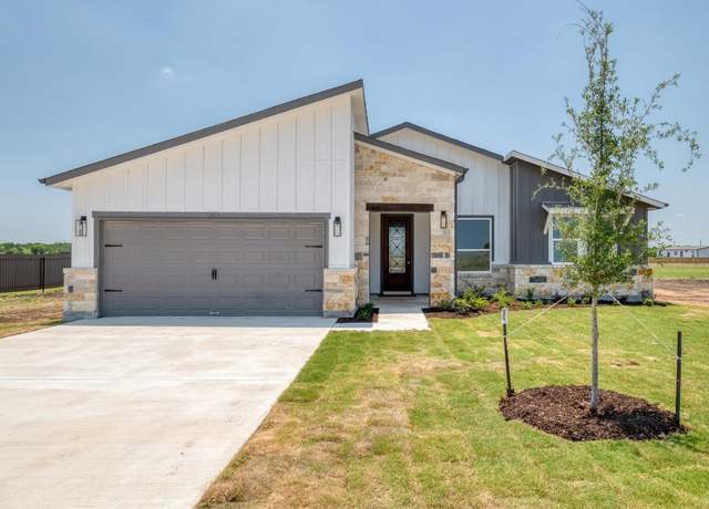 Property at 203 Alonzo Dr, Del Valle, TX 78617, 3 beds, 2.5 baths