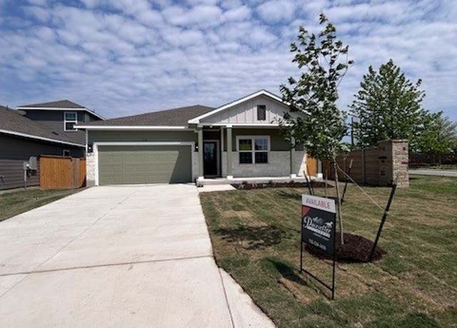 Property at 108 Outlaw Dr, Jarrell, TX 76537, 3 beds, 2 baths