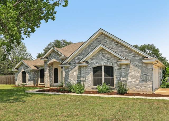 Property at 602 Leisurewoods Dr, Buda, TX 78610, 4 beds, 2 baths