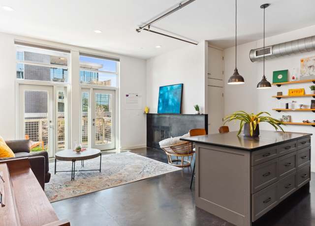 Property at 1601 E Cesar Chavez St #202, Austin, TX 78702, 1 bed, 1 bath
