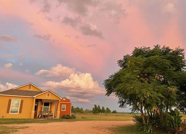 Property at 1026 Park Road 1c, Smithville, TX 78957, 3 beds, 2 baths