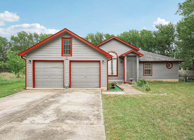 Property at 156 Kaeleku Ln, Bastrop, TX 78602, 4 beds, 2 baths